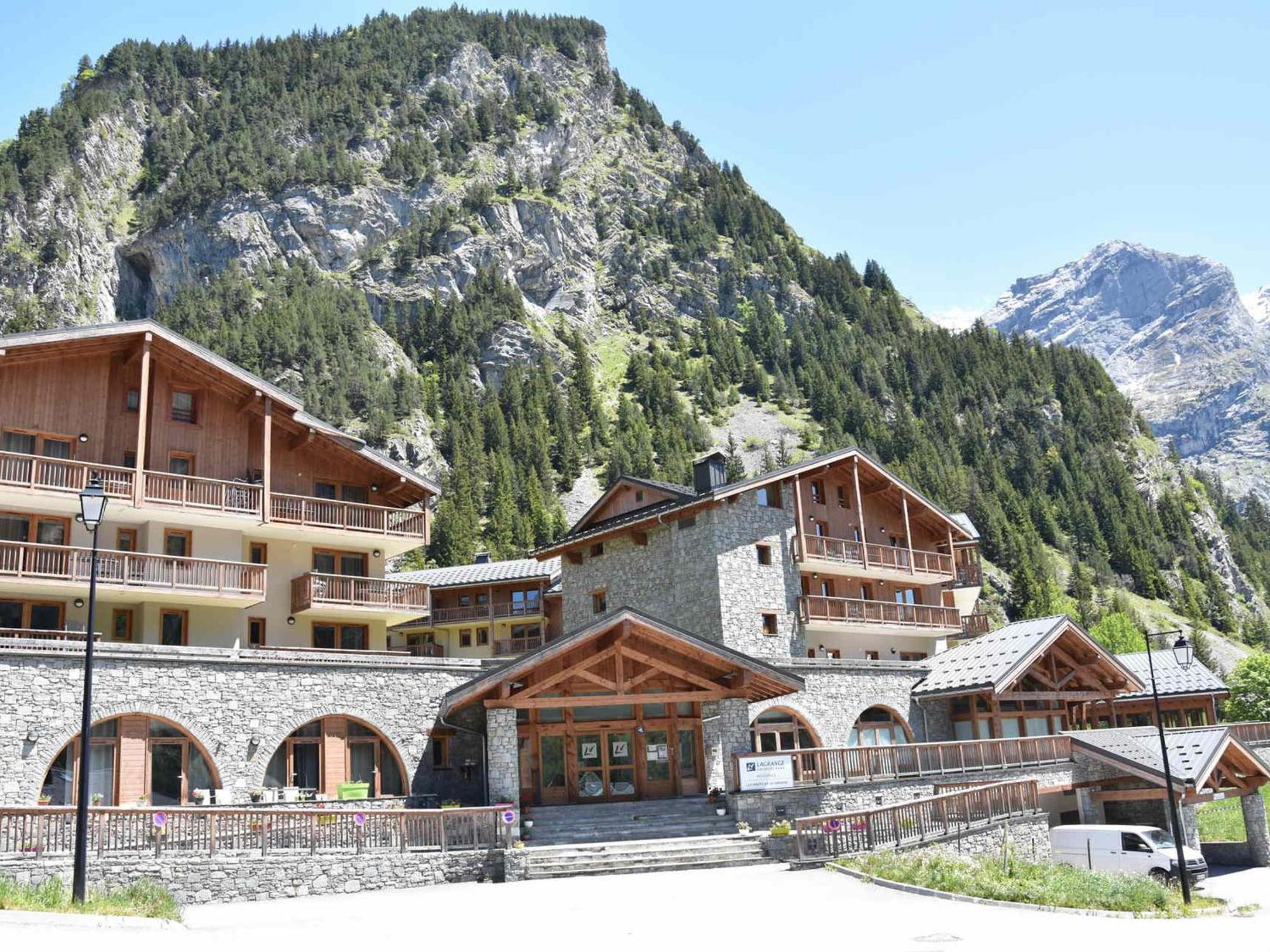 Bel Appartement Avec Piscine, Sauna Et Parkings A Pralognan-La-Vanoise - Fr-1-464-217 Exterior foto